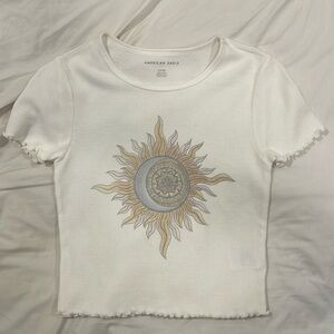 American Eagle cropped tshirt